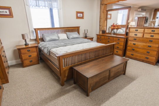 Mission 1/4 Cut Oak 7 Piece  Bedroom Suite Mennonite Furniture Ontario at Lloyd's Furniture Gallery in Schomberg