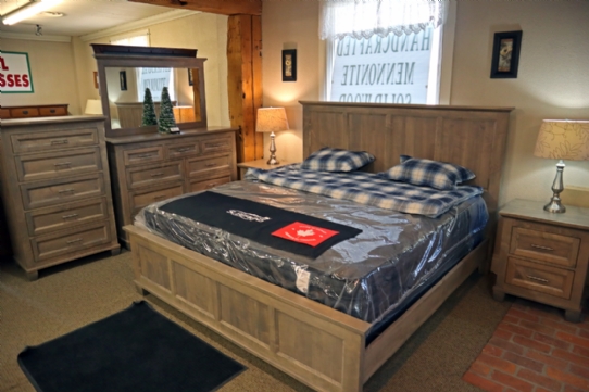 Algonquin Bedroom Set Mennonite Furniture Ontario at Lloyd's Furniture Gallery in Schomberg